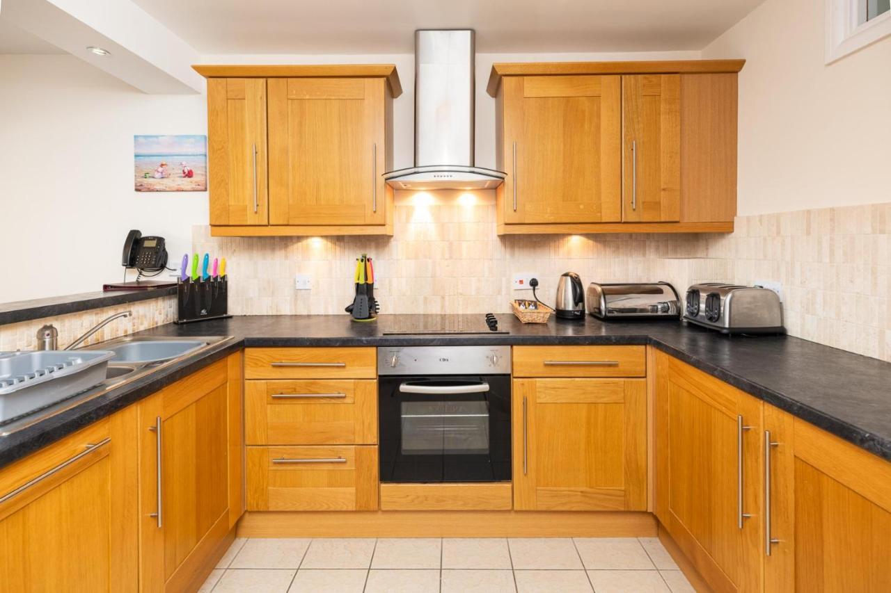 Stylish & Spacious 2Bd Apartment Westbeach Resort Bideford Eksteriør bilde